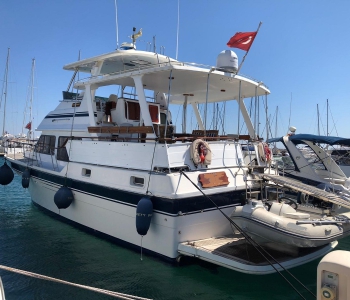 M/Y 41 FT MOTOR YACHT Tarquin Trader